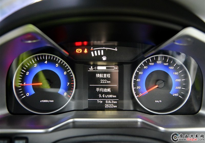 新帝豪三廂車型 內(nèi)飾圖