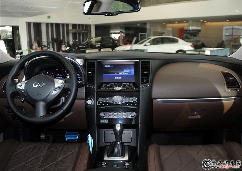 ӢQX70܇ D